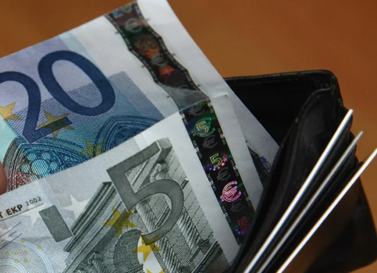 Ερώτηση Μ. Καφούρου που επιχειρεί να άρει μια κοινωνική αδικία