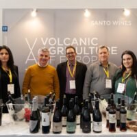 Οι ηφαιστειακοί αμπελώνες στο προσκήνιο-Η Santo Wines, εκπρόσωπος της καμπάνιας HEVA στην Ελλάδα