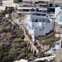 Ο Δήμος αντιδρά στο ενεργειακό κάζο που ταλαιπώρησε και εξέθεσε διεθνώς τη Σαντορίνη