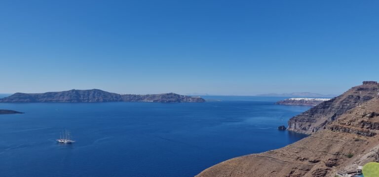 “Λανσάρισμα των τουριστικών μέσων κοινωνικής δικτύωσης του Δήμου Θήρας”