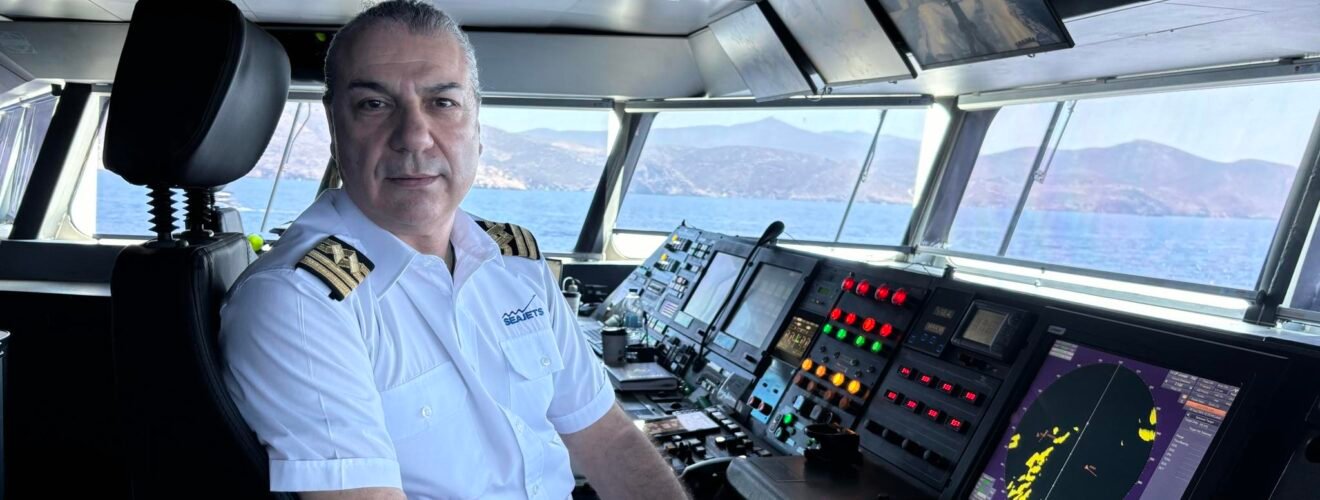 πλοίαρχοςSeaJets1
