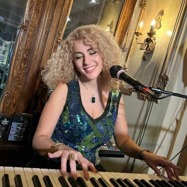 Συνέντευξη της Αντιγόνης Κατσούρη