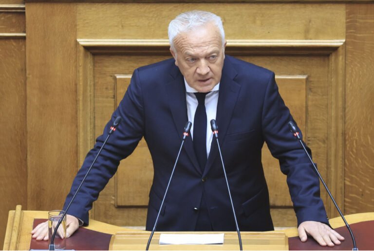 Μ. Καφούρος: «Να αποκατασταθεί άμεσα το ενδοκυκλαδικό δρομολόγιο σύνδεσης για την Ανάφη»