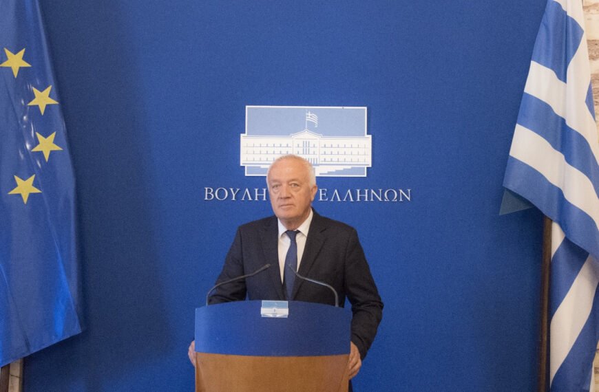 Μ. Καφούρος: «Άνιση μεταχείριση επί σειρά ετών υφίσταται η Δονούσα στις ακτοπλοϊκές της συνδέσεις.»