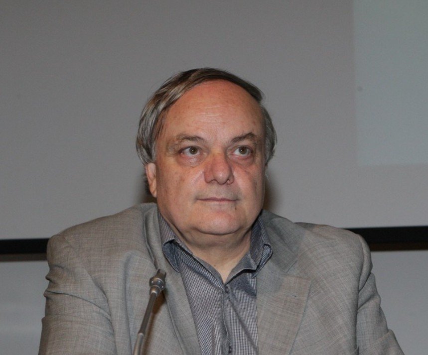 Pavlides