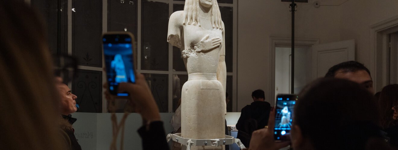 3. paris tavitian © museum of cycladic art