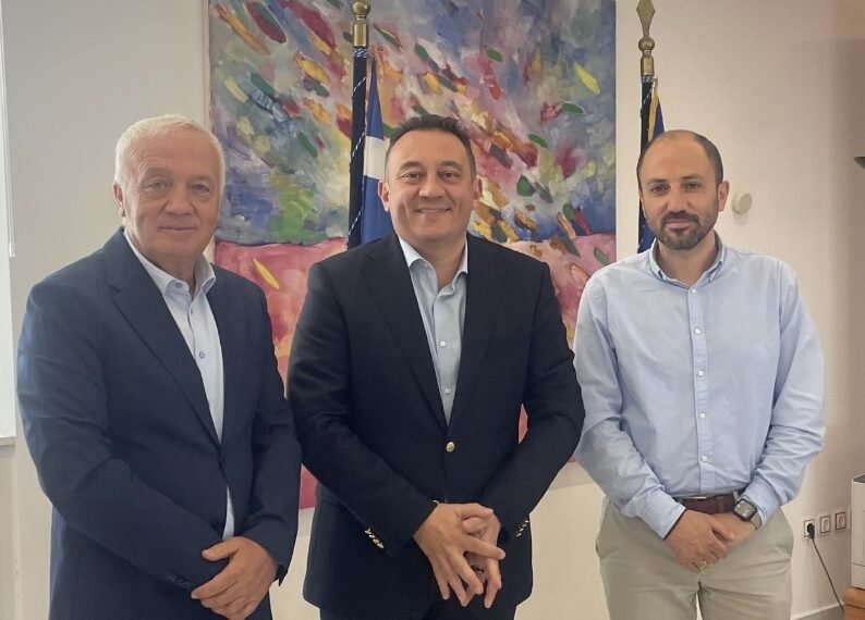 Kafouros vlasis katsipis