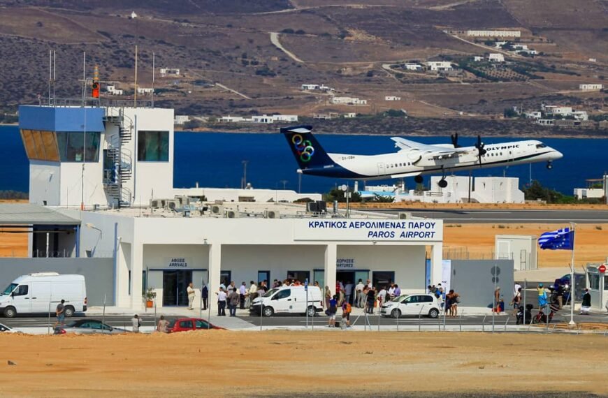 Paros airport