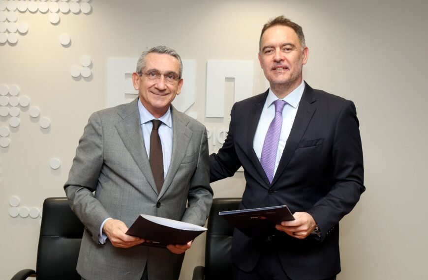 0 02 05 df7fa295c891ccb01117e933658152f6c50686e2e333adb366213773c05ea0fd 1c6dcb7a57d0ac